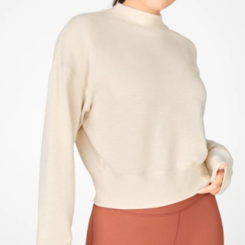 Fabletics Set Luna Pullover and Kessler High Waisted Strappy 7/8 Leggings